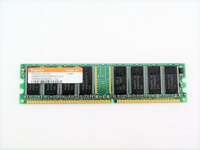 Hynix HYMD232646D8J-J Memory RAM DIMM 256MB PC2700U 333Mhz CL2.5