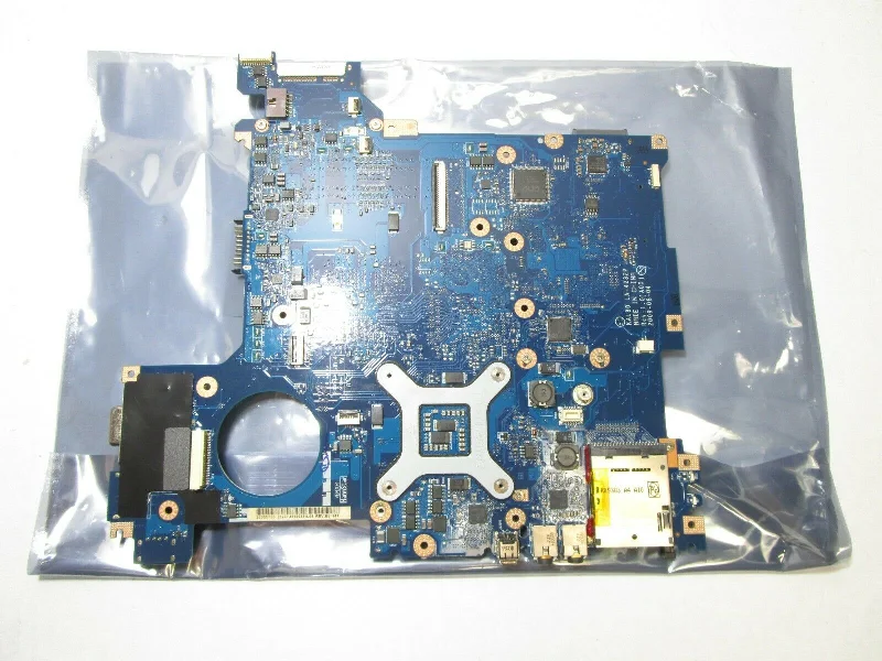 Dell OEM Vostro 1320 Laptop Motherboard with Integrated Intel Graphics M0G6J